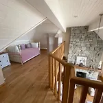 Bayside Connemara Canower