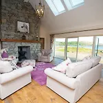 Bayside Connemara Canower