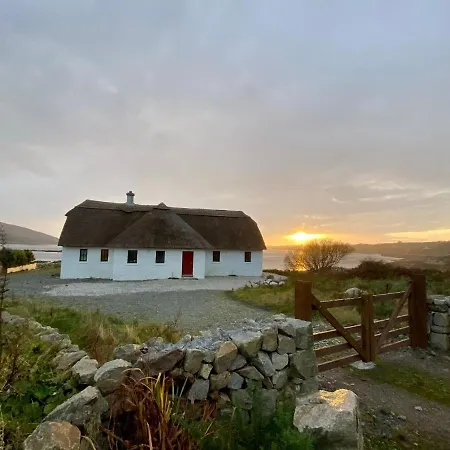 Bayside Connemara Holiday home *
