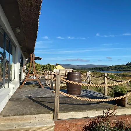 Bayside Connemara * Canower