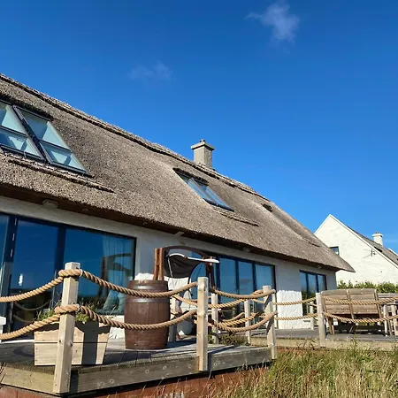 Bayside Connemara Holiday home Canower