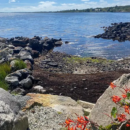 Holiday home Bayside Connemara Canower