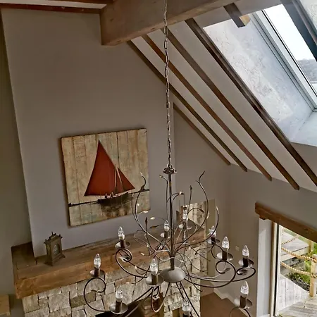 Bayside Connemara Canower