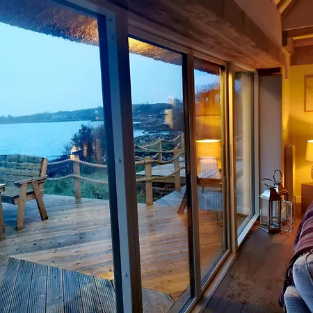 Bayside Connemara Canower