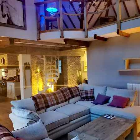 Love Thatched Cottages