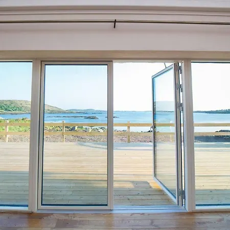 Bayside Connemara Canower