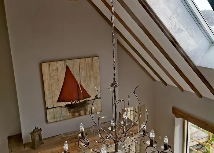 Bayside Connemara Canower