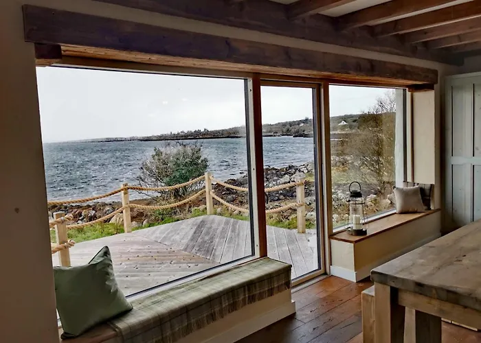 Bayside Connemara Canower