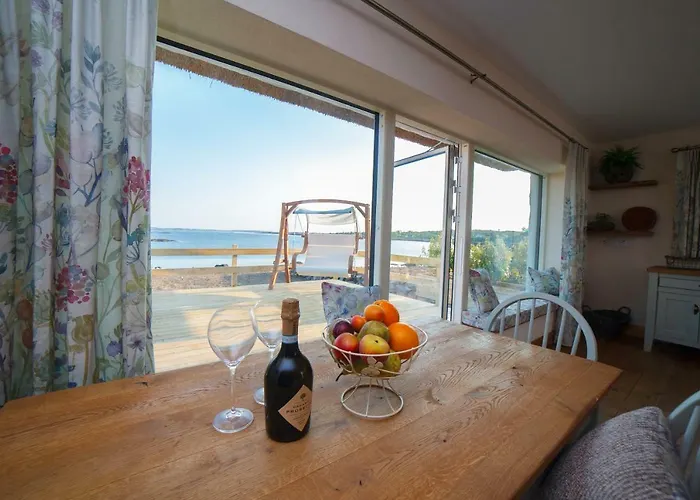 Bayside Connemara Canower